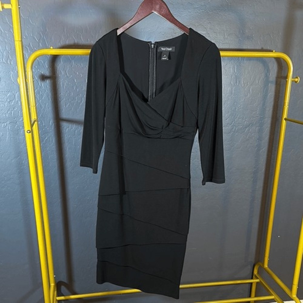 White House Black Market Black Dress‎